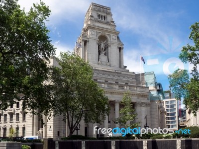 Former Port Of London Authority Building 10 Trinity Square  In L… Stock Photo