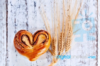 Fresh Cinnamon Roll Stock Photo Fresh Cinnamon Roll Stock Photo