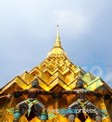 Guardian Of Wat Pra Kaew Grand Palace ,bangkok ,thailand Stock Photo
