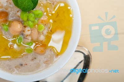 Hearty Middle Eastern Chickpea And Barley Soup Stock Photo