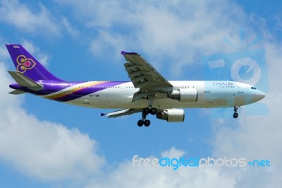  Hs-taw Airbus A300-600r Of Thaiairway.  Stock Photo