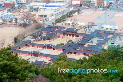 Hwaseong, South Korea -  February 28 : Hwaseong Is A Fortress Of The Joseon Dynasty That Surrounds The Centre Of Suwon City. Photo Taken On February 28,2015 In Seoul,south Korea Stock Photo