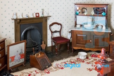 Interior Of Llwyn-yr-eos Farmstead At St Fagans National History… Stock Photo