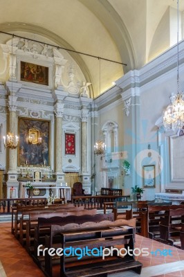 Interior Of Santa Caterina Church In Pienza Stock Photo