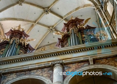 Interior View Of St Vitus Cathedral In Prague Stock Photo