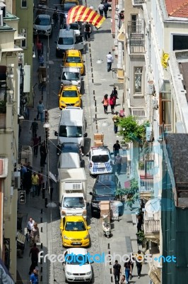 Istanbul, Turkey - May 24 : Traffic Jam In Istanbul Turkey On May 24, 2018. Unidentified People Stock Photo