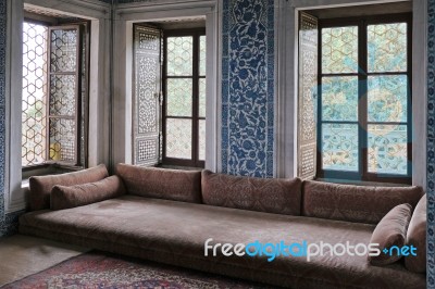 Istanbul, Turkey - May 27 : Interior View Of Topkapi Palace And Museum In Istanbul Turkey On May 27, 2018 Stock Photo