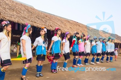 Karen Tribal Girls From Padaung Long Neck Hill Tribe Village Stock Photo