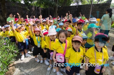 Kindergarten Students Visit The Zoo, In The Jul 15, 2016. Bangkok Thailand Stock Photo