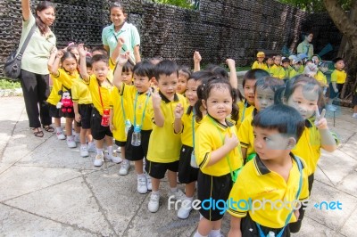 Kindergarten Students Visit The Zoo, In The Jul 15, 2016. Bangkok Thailand Stock Photo