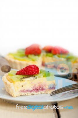 Kiwi And Strawberry Pie Tart Stock Photo