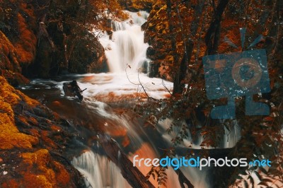 Knyvet Falls In Cradle Mountain Stock Photo