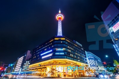 Kyoto Tower At Night In Kyoto, Japan Stock Photo