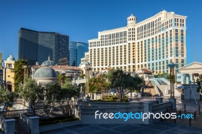 Las Vegas, Nevada/usa - August 1 : View Of The Bellagio, Cosmopo… Stock Photo