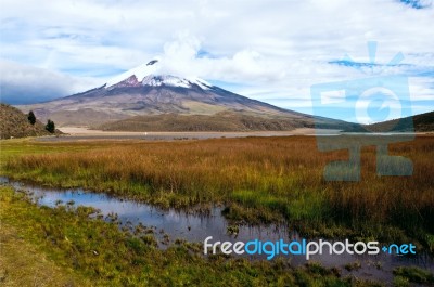 Limpiopungo Lagoon At The Foot Of The Volcano Cotopaxi, Latacung… Stock Photo