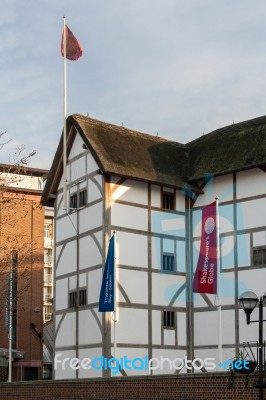 London - January 27 : Globe Theatre On The Southbank In London O… Stock Photo