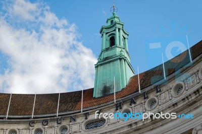 London/uk - March 21 : The Green Tower Of The Old County Hall Bu… Stock Photo