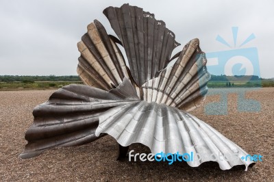 Maggi Hambling The Scallop 2003 Sculpture On The Beach At Aldebu… Stock Photo