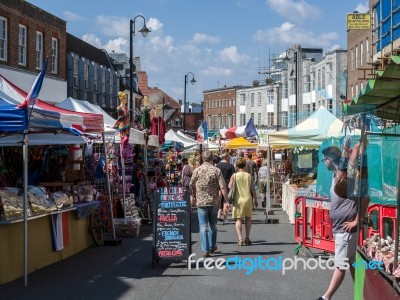 Market In London Road  East Grinstead Stock Photo