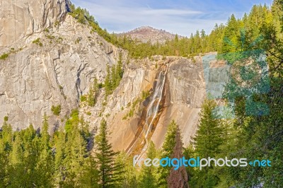 Nevada Fall And Liberty Cap In Yosemite National Park Stock Photo