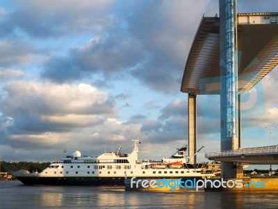 New Lift Bridge Jacques Chaban-delmas Spanning The River Garonne… Stock Photo