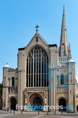 Norwich, Norfolk/uk - April 24 : View Of The Cathedral In Norwic… Stock Photo