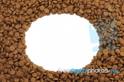 Oval Or Circular Frame Of Pet (dog Or Cat) Food For Background U… Stock Photo