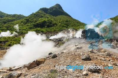 Owakudani Valley ( Volcanic Valley With Active Sulphur And Hot Springs In Hakone, Kanagawa , Japan) Stock Photo