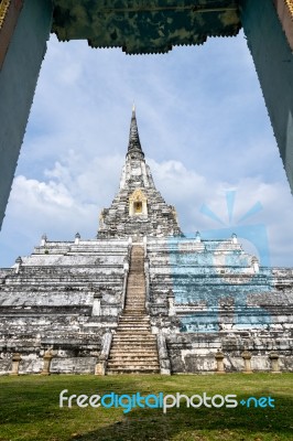 Pagoda At Wat Phu Khao Thong Stock Photo