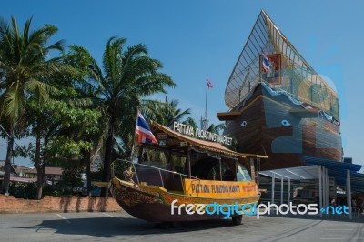 Pattaya Floating Market, Chonburi Province, Thailand Stock Photo