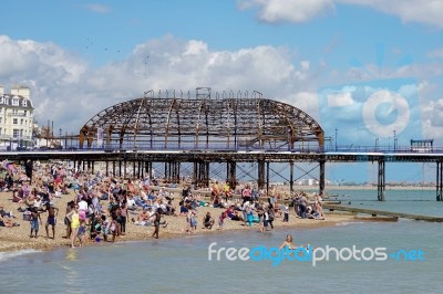 People Watching The Airbourne Airshow At Eastbourne 2014 Stock Photo