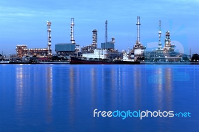 Petroleum Refinery Plant Stock Photo Petroleum Refinery Plant Stock Photo