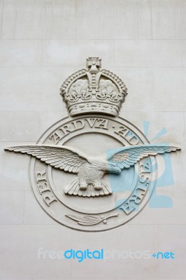Philip Jackson's Sculpture Commemorating Raf Bomber Command In L… Stock Photo