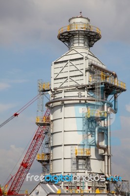 Processing Column For Offshore Platform Under Construction Stock Photo