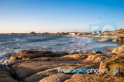Punta Del Diablo Beach, Popular Tourist Site And Fisherman's Pla… Stock Photo
