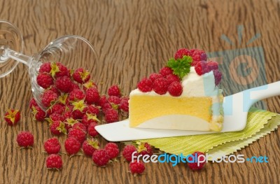 Raspberry Cheesecake With Fresh Raspberries Stock Photo