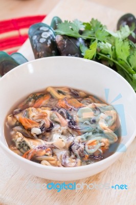 Raw Asian Green Mussel Stock Photo