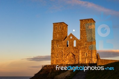 Remains Of Reculver Church Towers Bathed In Late Afternoon Sun I… Stock Photo