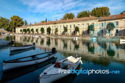 Row Of Houses In Desenzano Del Garda Italy Stock Photo