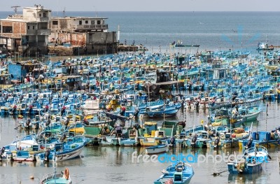 Salinas, Ecuador - September 17, 2011: Fishing Boats Crowded In Stock Photo