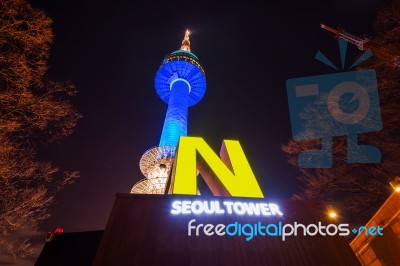 Seoul - March 28 : N Seoul Tower Located On Namsan Mountain In Central Seoul.photo Taken On March 28,2015 In Seoul,south Korea Stock Photo
