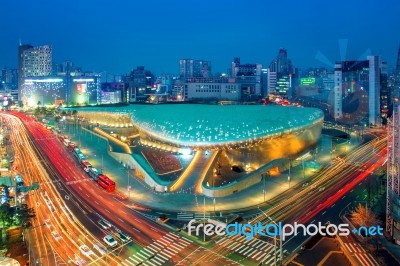 Seoul, South Korea - February 4 : Dongdaemun Design Plaza Is A Modern Architecture In Seoul Designed By Zaha Hadid.photo Taken February 4,2016 In Seoul, South Korea Stock Photo