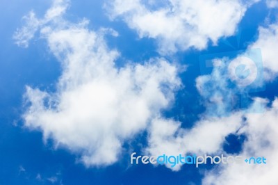 Soft Focus Blue Sky And Cloudy Windy Tropical Polarise Shiny Sty… Stock Photo