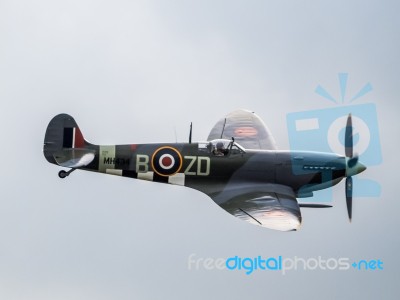 Spitfire Mh434 Flying Over Biggin Hill Airfield Stock Photo