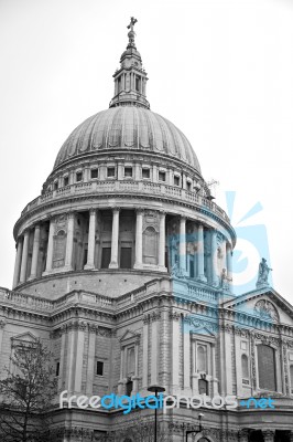 St Paul Cathedral In London England Old Construction And Religio… Stock Photo