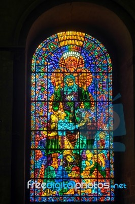 Stained Glass Window In Canterbury Cathedral Stock Photo