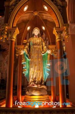 Statue Maria In Church Stock Photo