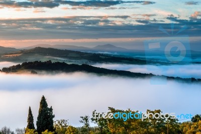 Sunrise Over Val D'orcia In Tuscany Stock Photo