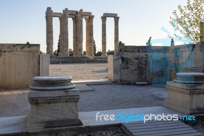 Temple Of Zeus In Athens Stock Photo