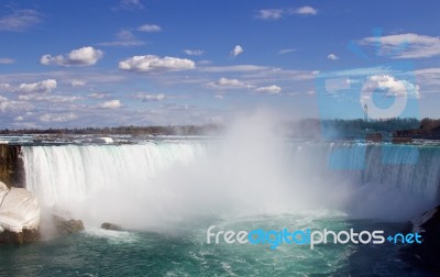 The Fantastic Beautiful Niagara Falls And The Mist Stock Photo